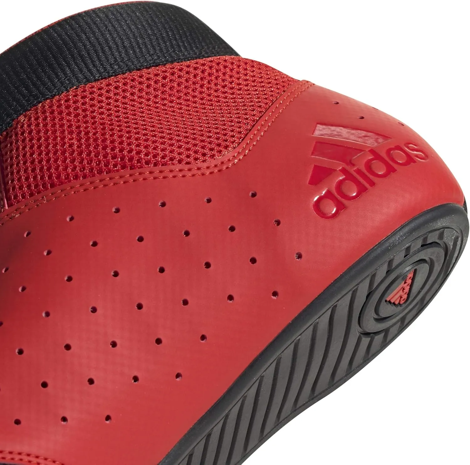 adidas Men's Mat Hog 2.0 Sneaker