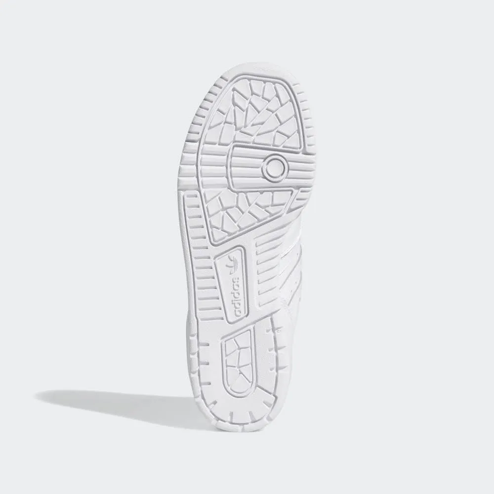 adidas Women's Rivalry Low Sneaker