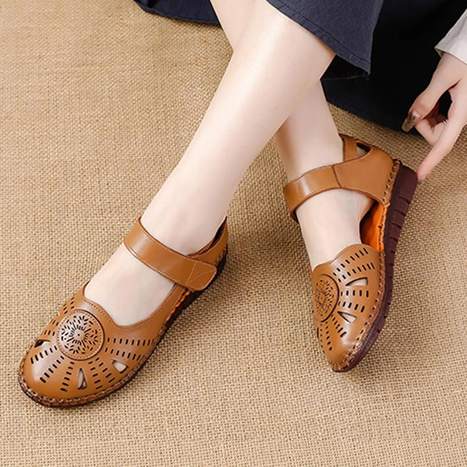 AngryMonkey Women's Closed Toe Leather Sandals,Comfort Cutout Flower Non-slip Ox Softsole Adjustable Dress Casual Mary Jane Shoes