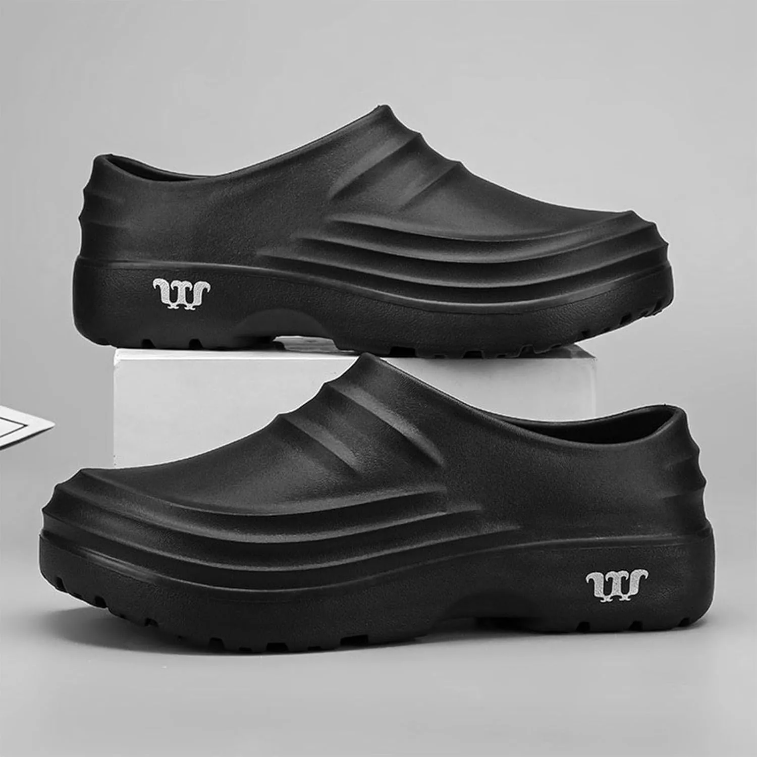 Chef Shoes for Men Women Non Slip Oil Resistant Clogs for Women Work Shoes, Kitchen Waterproof Nurse Shoes Lightweight Safety