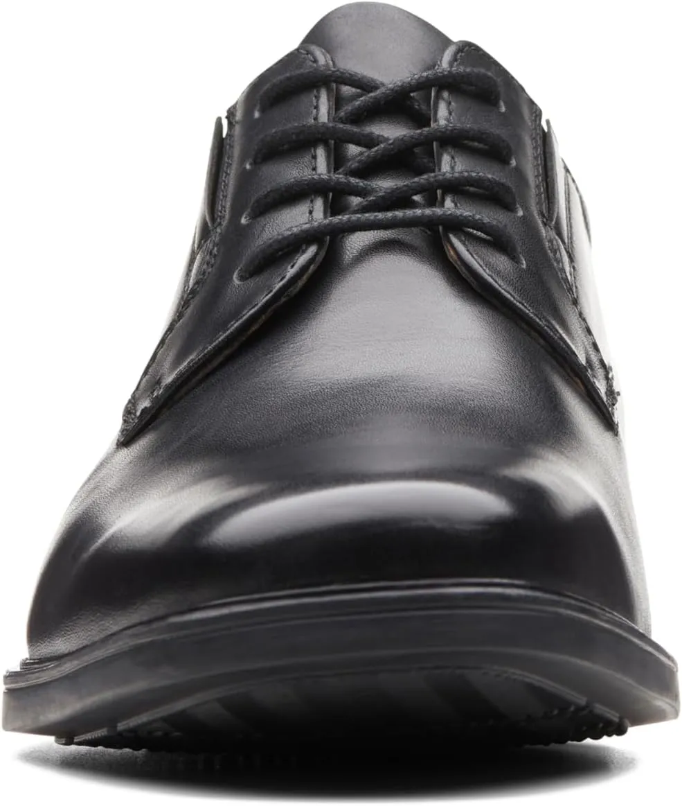 Clarks Men's Tilden Plain Derby