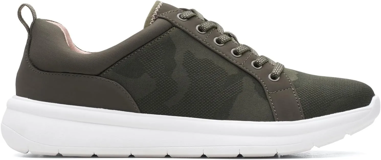 Clarks Women's Ezera Lace Sneaker