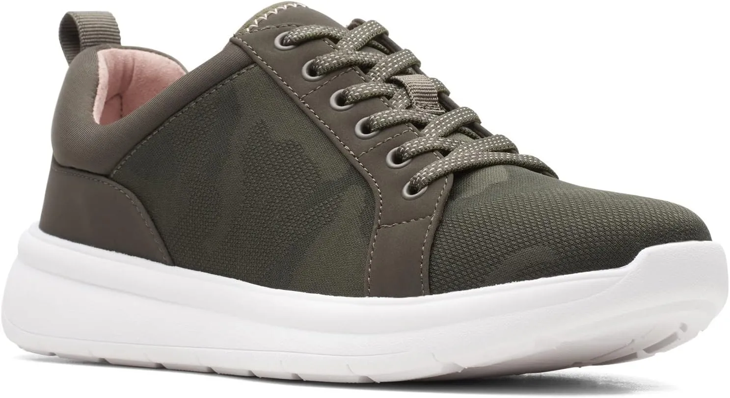 Clarks Women's Ezera Lace Sneaker