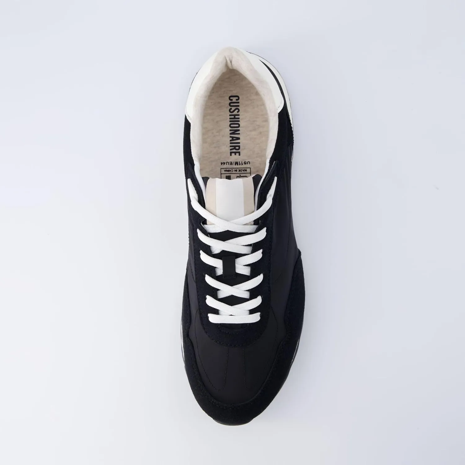 CUSHIONAIRE Men's Crest lace up Sneaker with  Comfort Foam