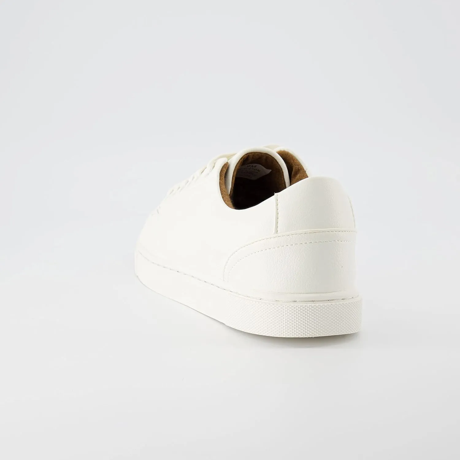 CUSHIONAIRE Men's Princeton lace up Sneaker with  Comfort Foam