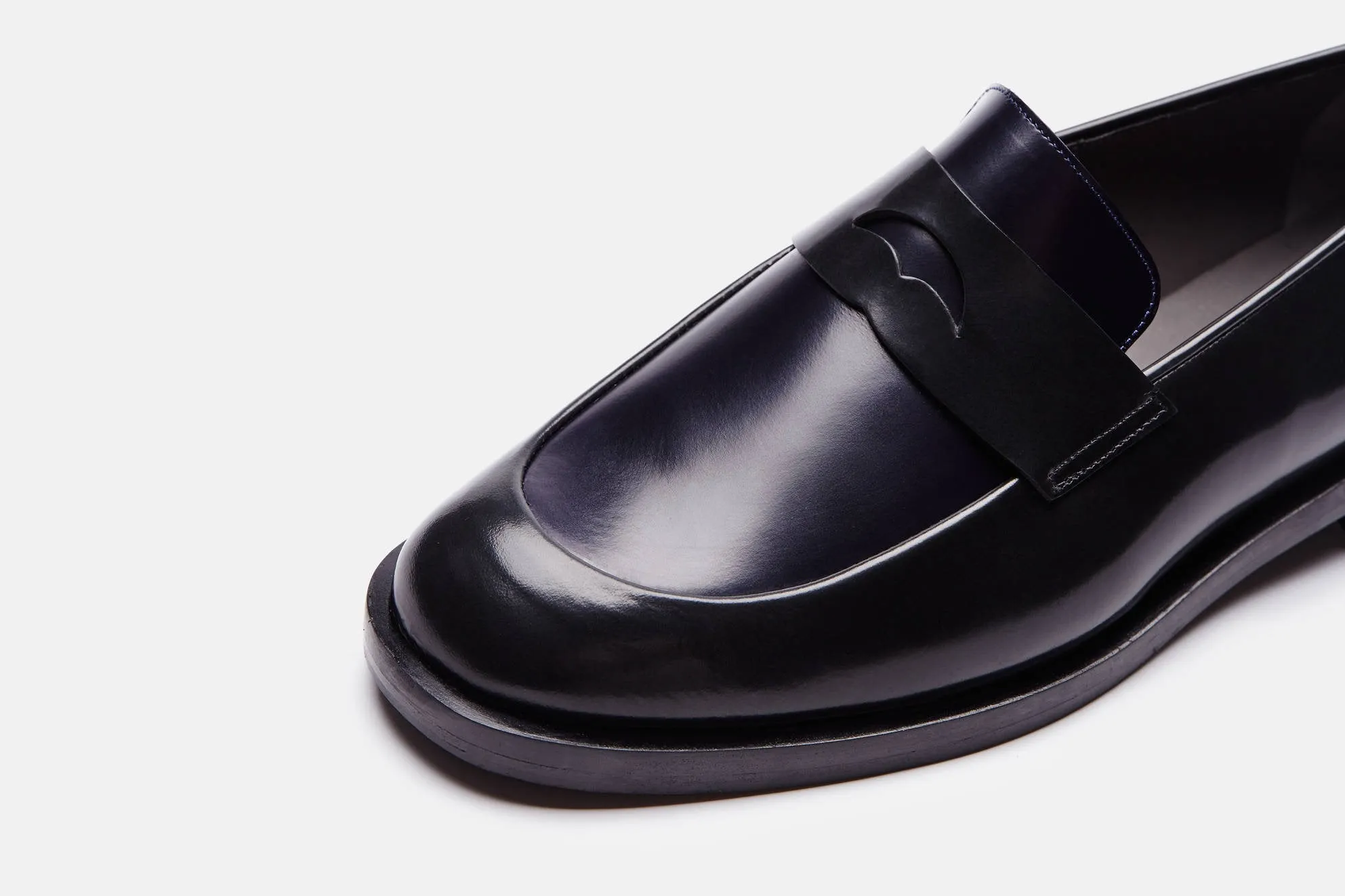Emocj Loafer - Black/Navy