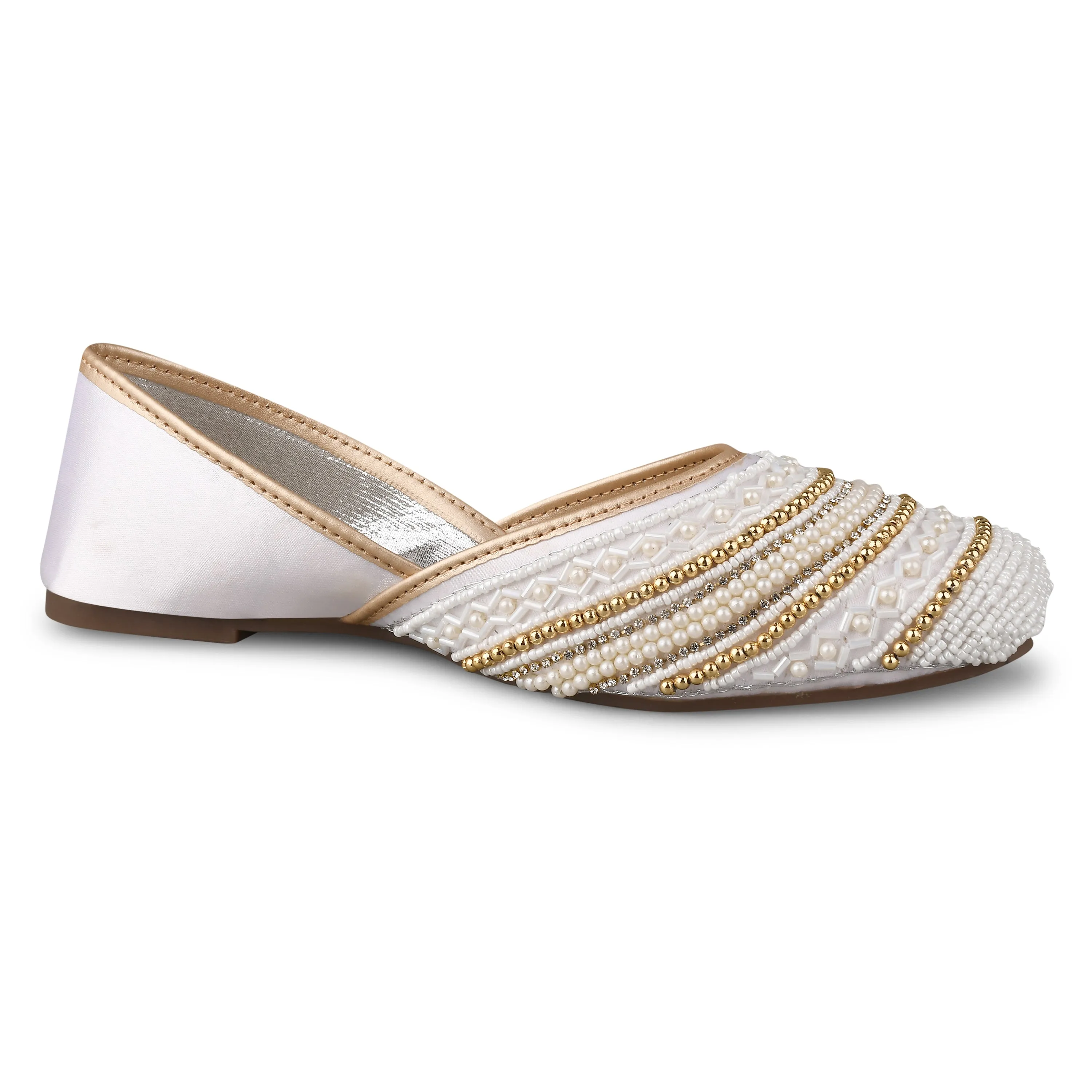 Ethnic Embellished Coloured Sqaure Toe Mojaris Jutti