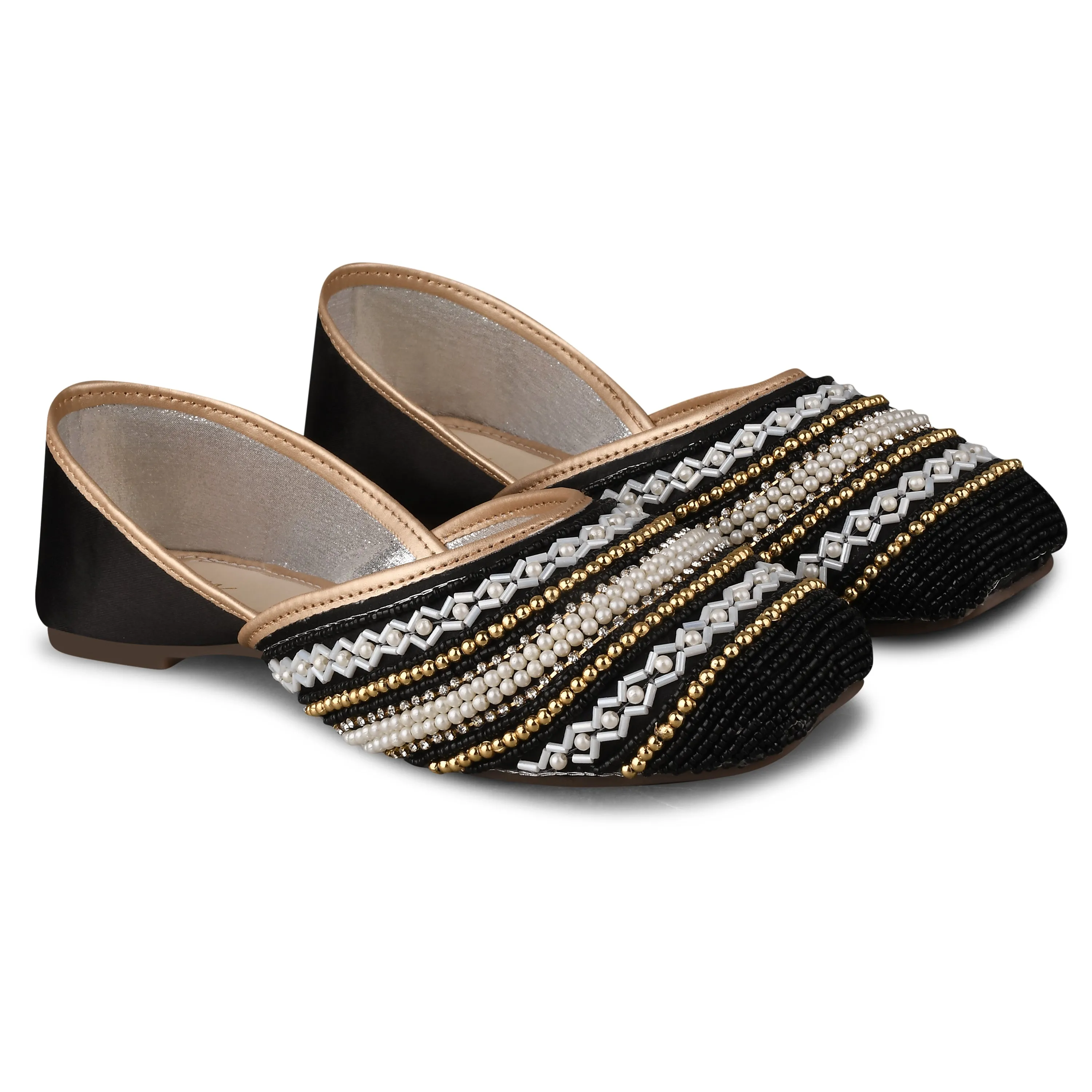 Ethnic Embellished Coloured Sqaure Toe Mojaris Jutti