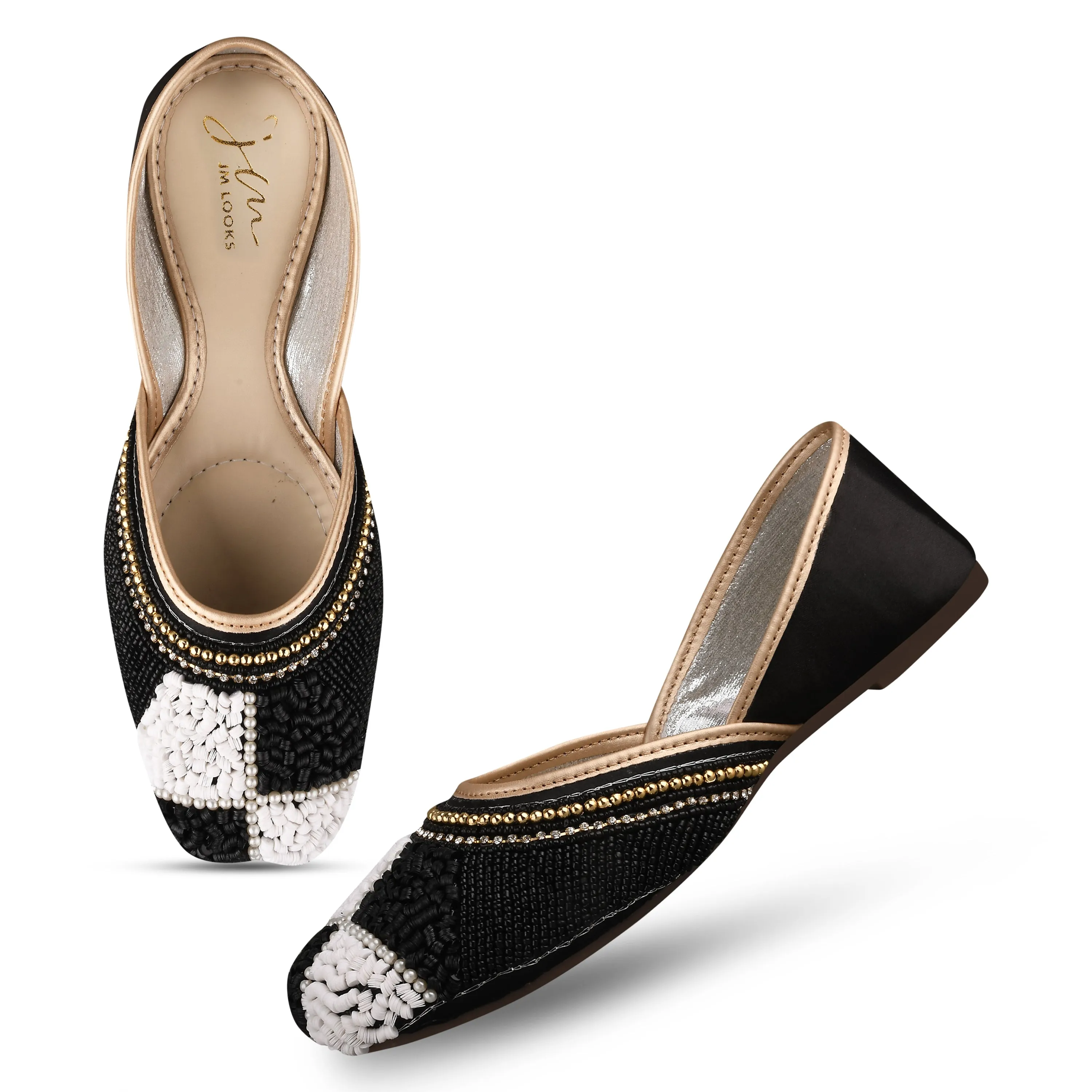 Ethnic Embellished Sqaure Toe Mojaris Jutti