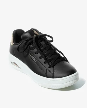 Everyday Lace Up Sneaker Black