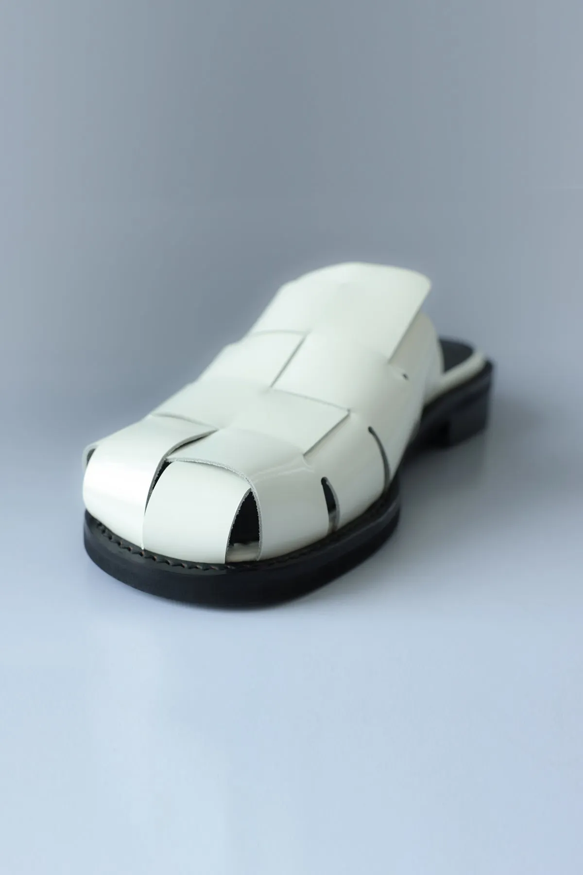 Fast dispatch Outstanding value IVORY CUBE - SANDAL