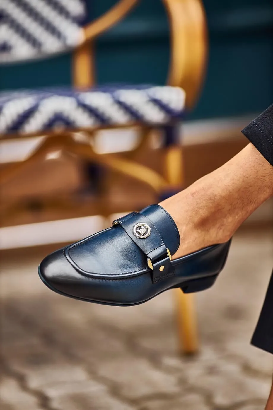 Gled Navy Blue Buckled Loafers