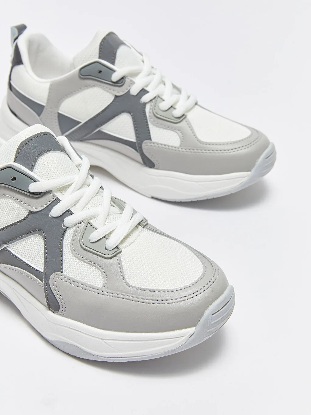 Lace-up Color Block Women's Sneakers