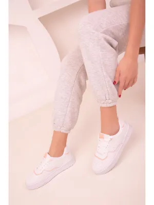 Lace-up Women's Sports Shoes