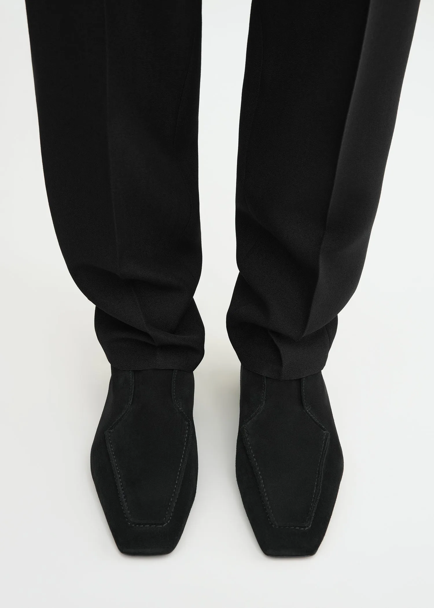 Loafer boots black