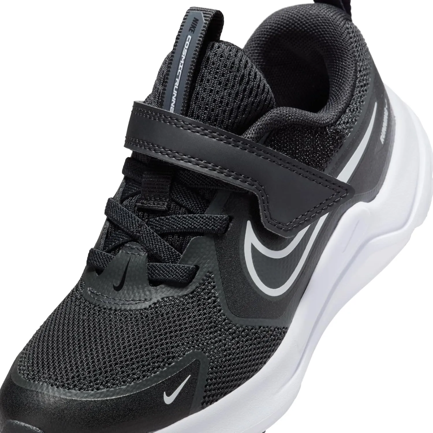 Nike Unisex-Child Cosmic Runner Road Running Shoes Sneaker