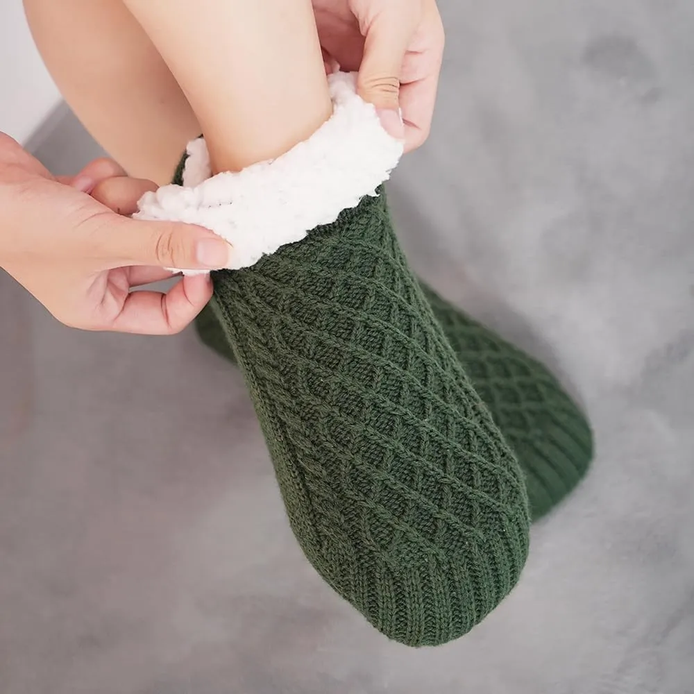 Non slip floor socks Fuzzy Curly Fur Memory Foam Loafer Thick velvet slippers, autumn and winter warm home floor anti slip foot protection covers,