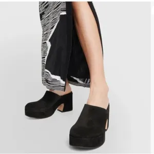 Pazzion Black Thick Platform Round Closed Toe Slip On Block High Heel Clogs Mule