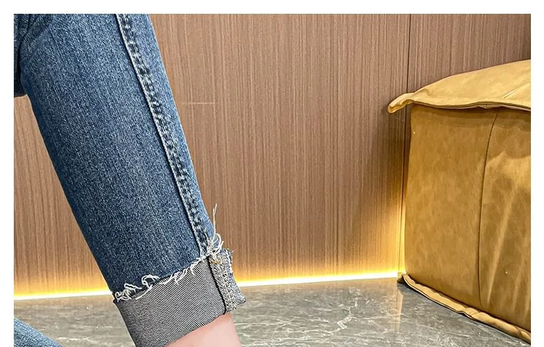 Platform Two Tone Lettering Print Lace-Up Sneakers