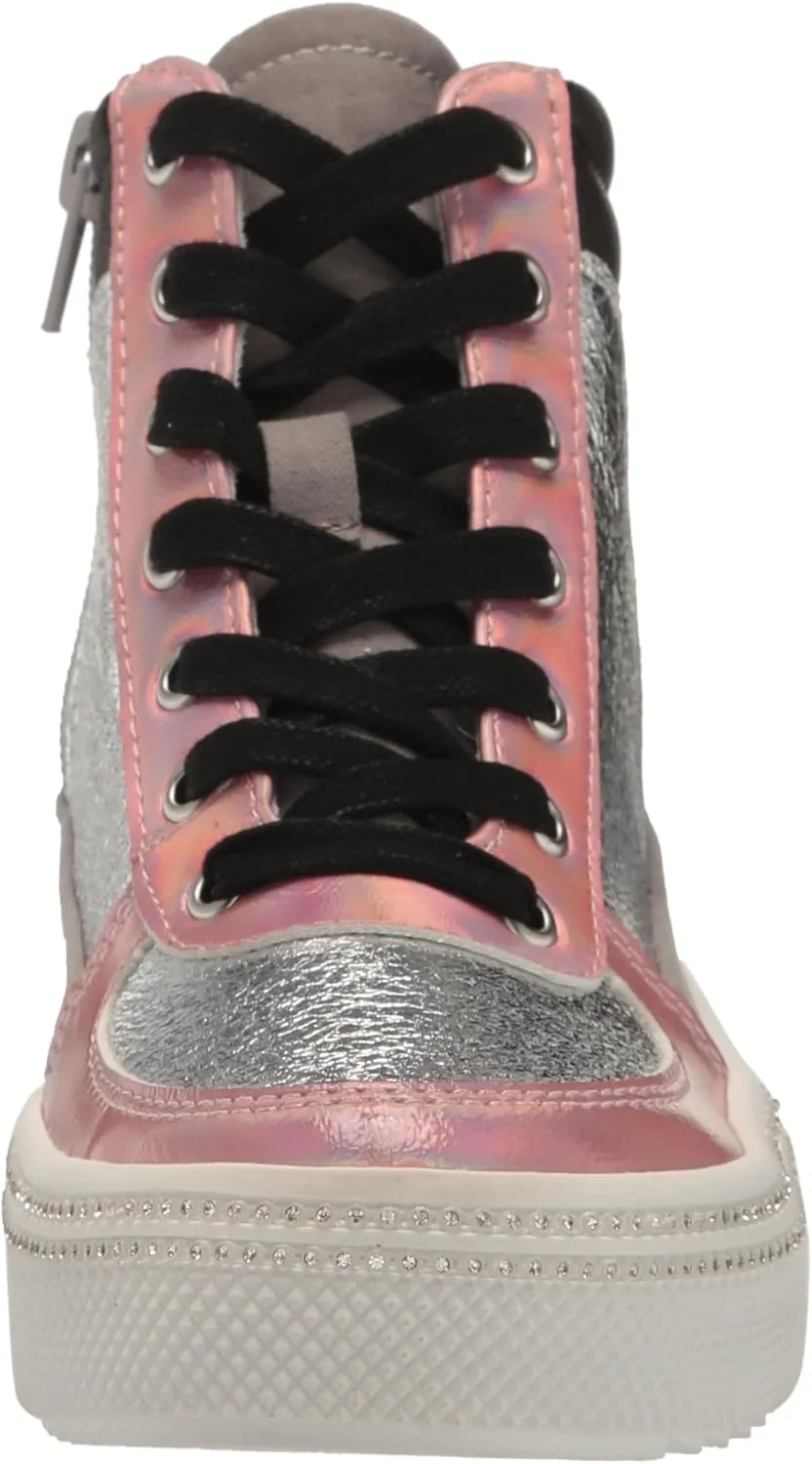 Quirky Sneaker