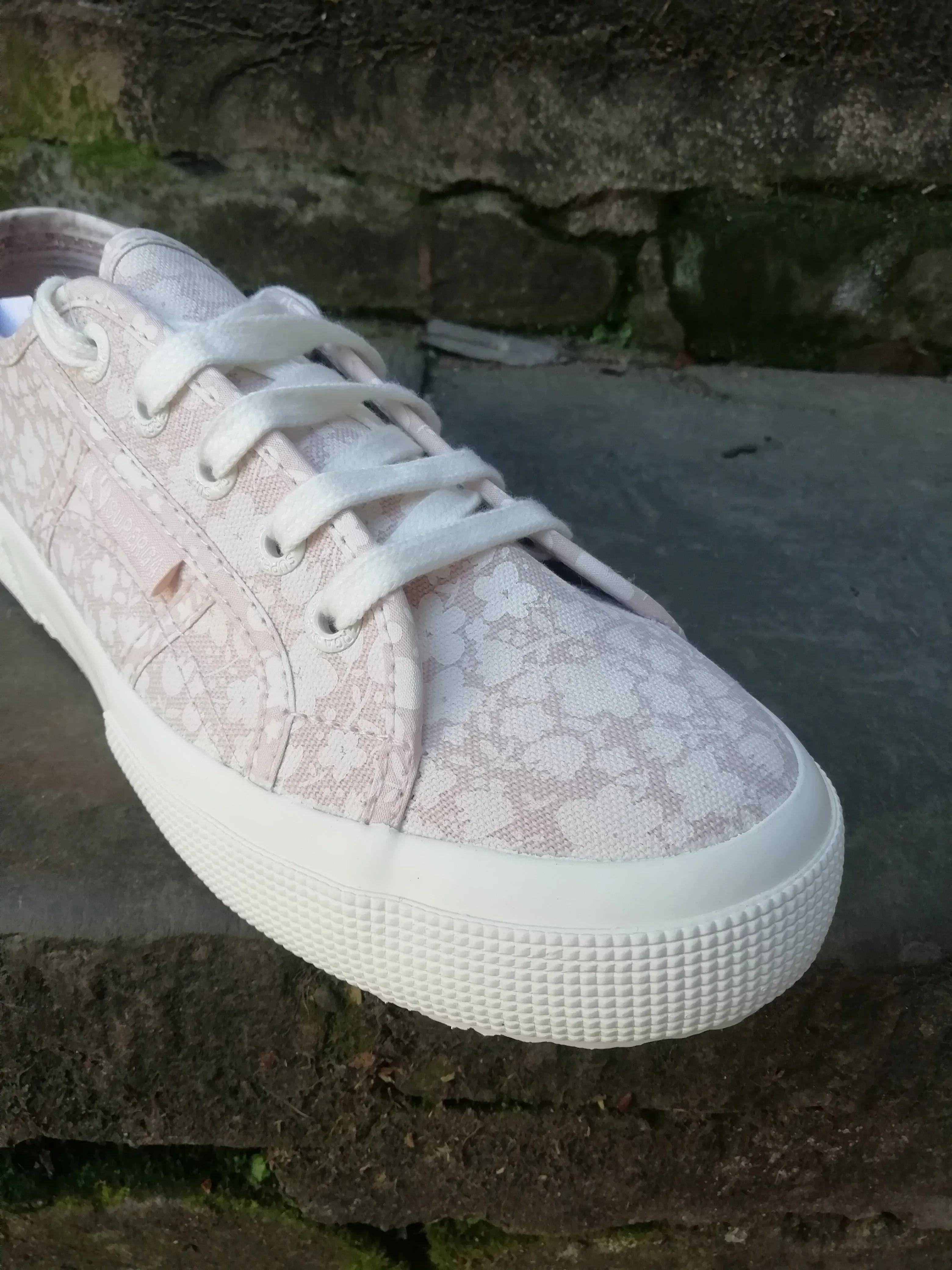 Superga Cotu White Avorio Pink Skin. Only size 3 left.